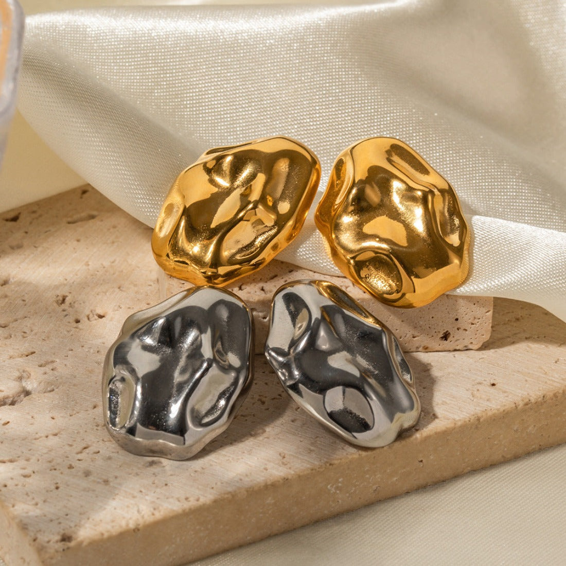 Gold Stud Earrings| Hammer Pattern