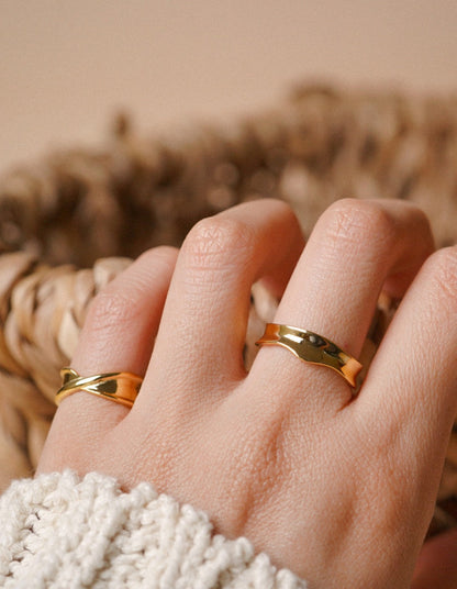 Gold Wave Ring